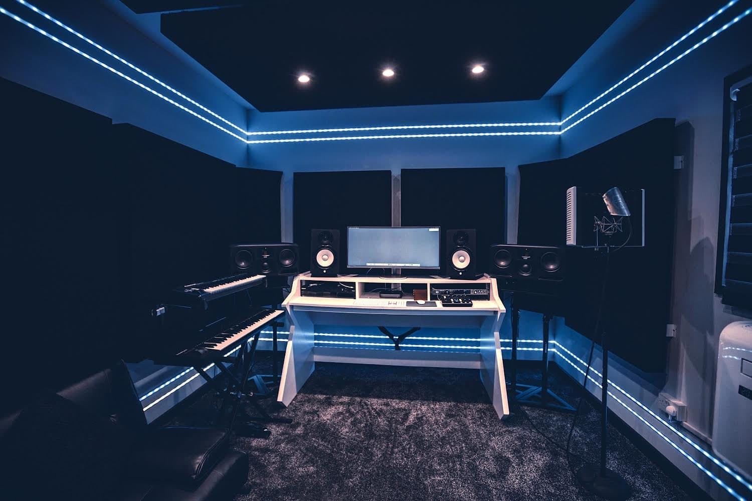 JN Studios — Bounds Green studio for music, podcasts and filming, with free parking on site